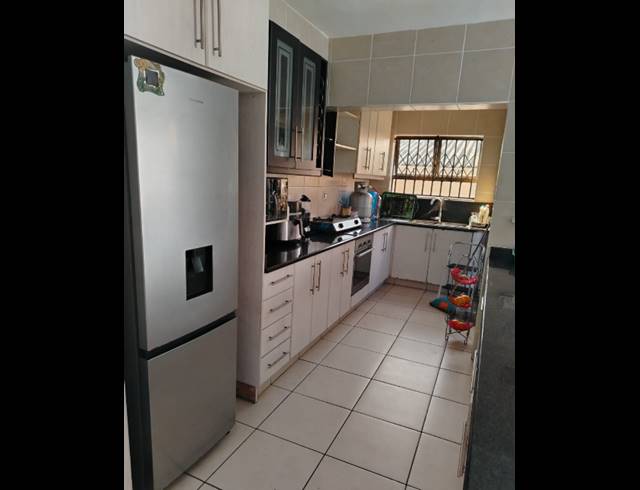 2.5 BEDROOM HOUSE FOR SALE IN MEREWENT
